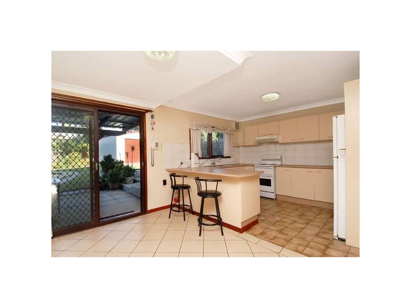 5 Langdon Rd, Baulkham Hills NSW 2153