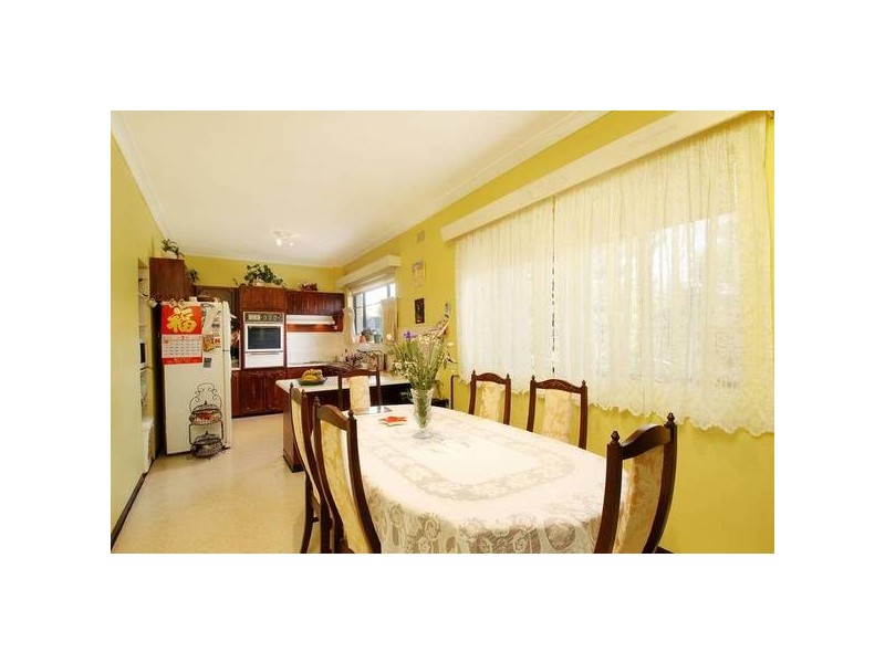 29 Churchill Drive, Winston Hills NSW 2153