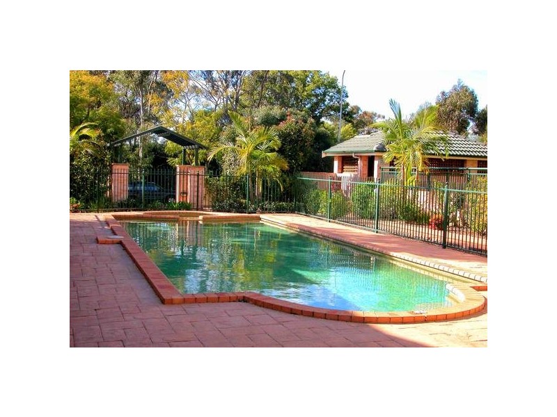 24/1 Cheriton Ave, Castle Hill NSW 2154