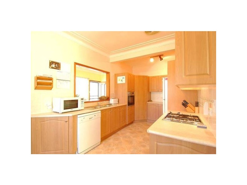 35 Merryl Ave, Old Toongabbie NSW 2146