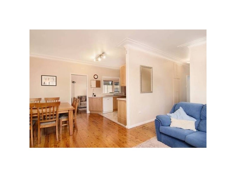 35 Merryl Ave, Old Toongabbie NSW 2146