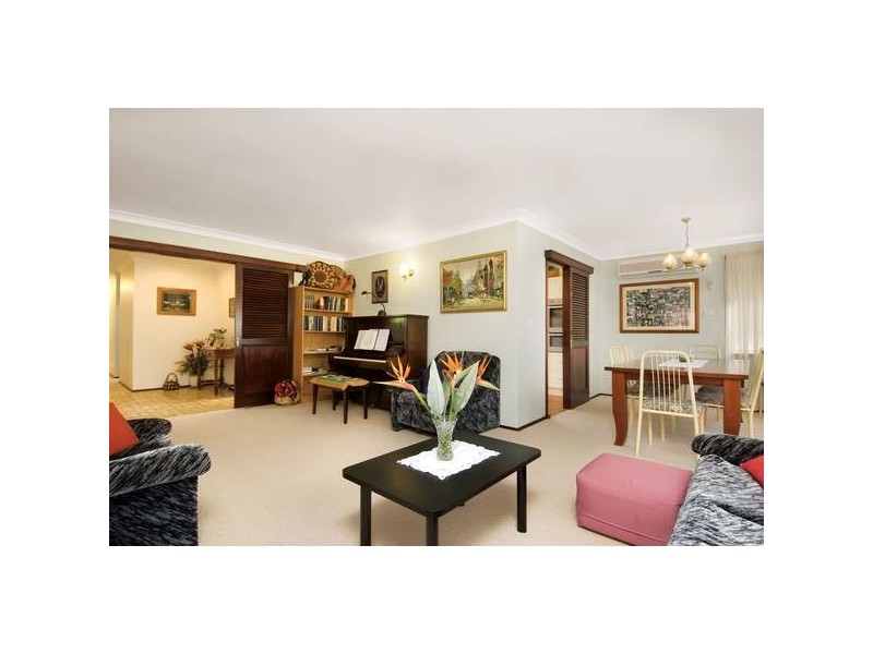 6 Latona Street, Winston Hills NSW 2153