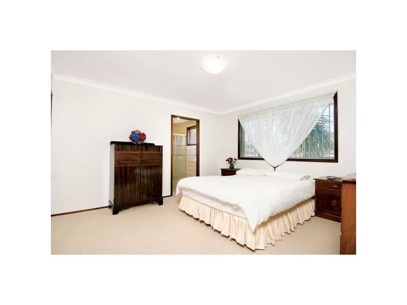 6 Latona Street, Winston Hills NSW 2153