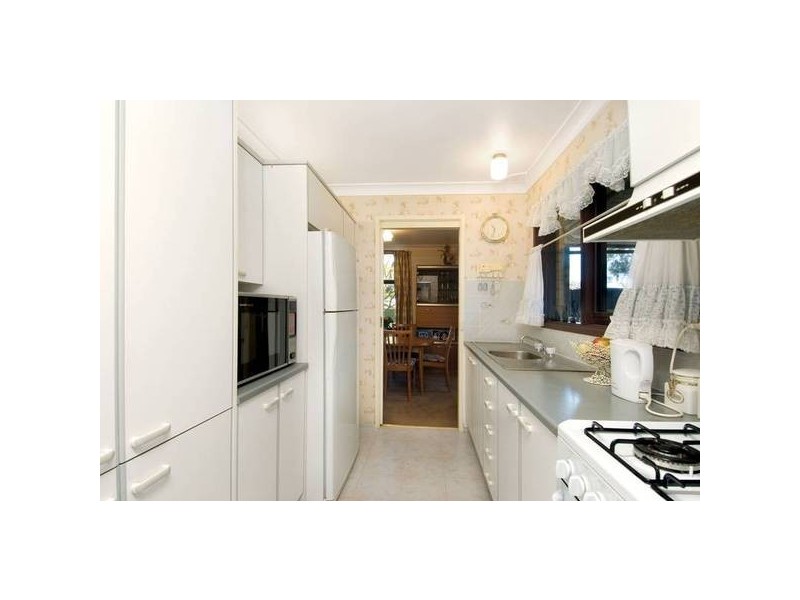 15 Romulus Street, Winston Hills NSW 2153