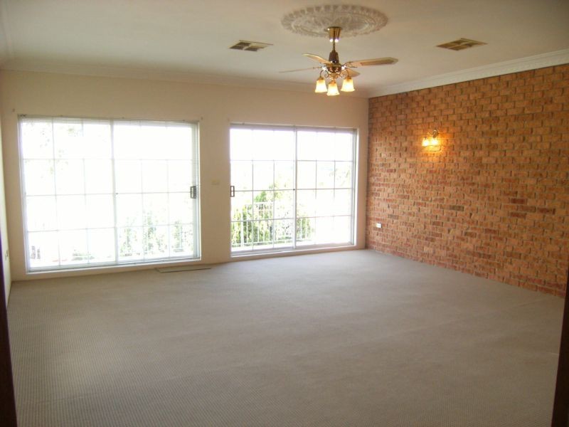 20 Coromandel Close, Baulkham Hills NSW 2153