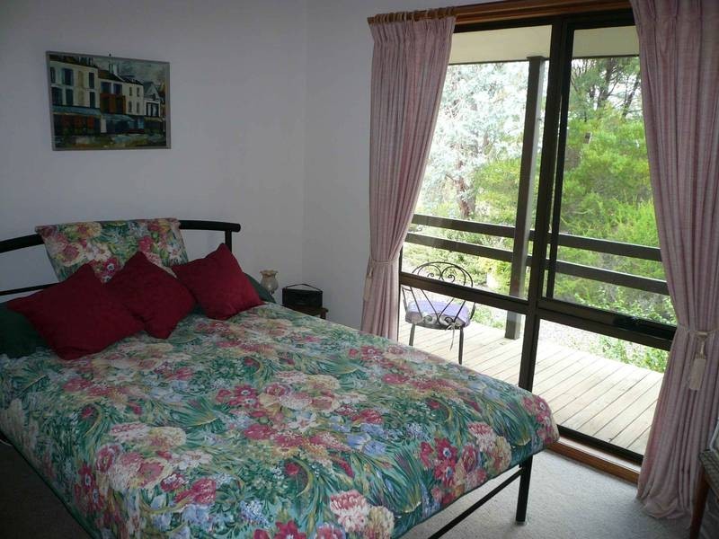 52 EDGARS RD, Harrow VIC 3317