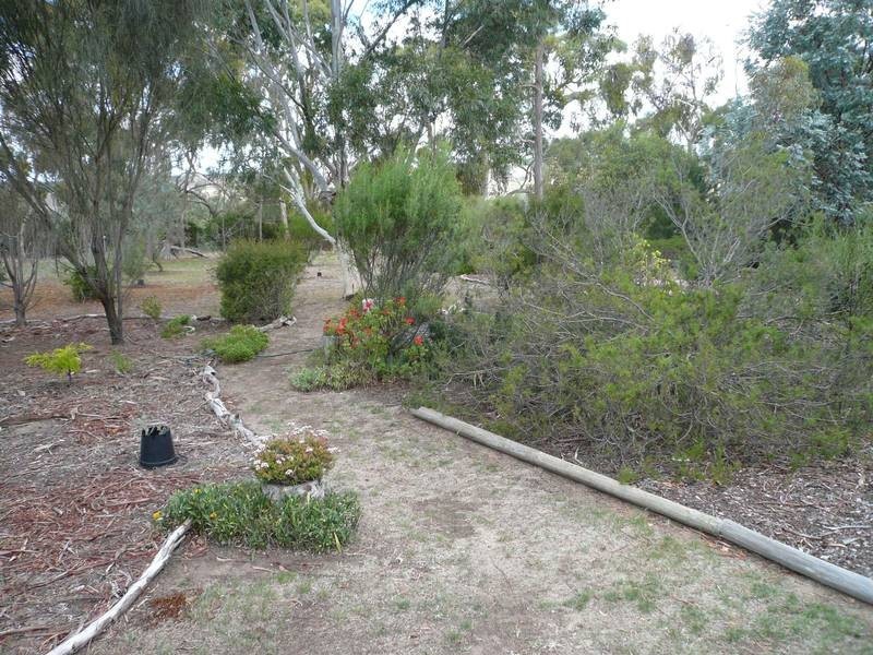 52 EDGARS RD, Harrow VIC 3317