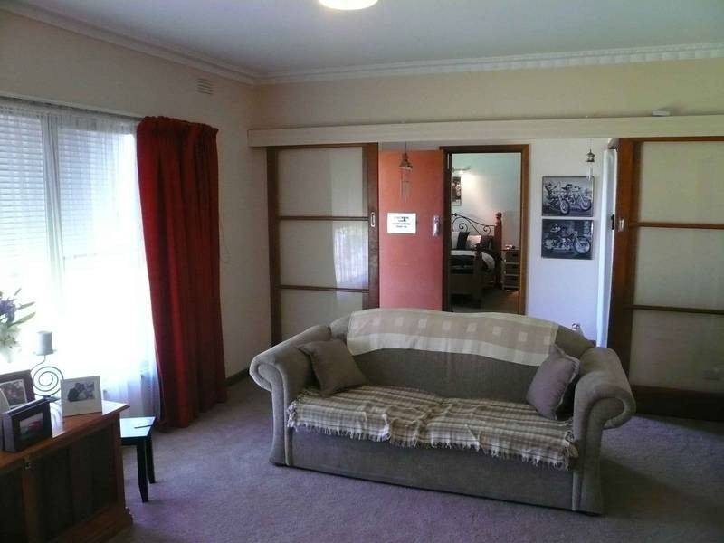 19 KOKODA AVE, Warracknabeal VIC 3393