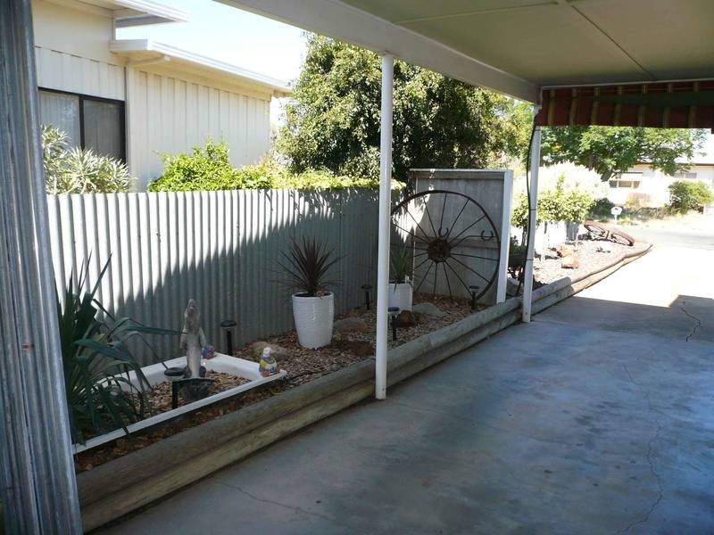 19 KOKODA AVE, Warracknabeal VIC 3393