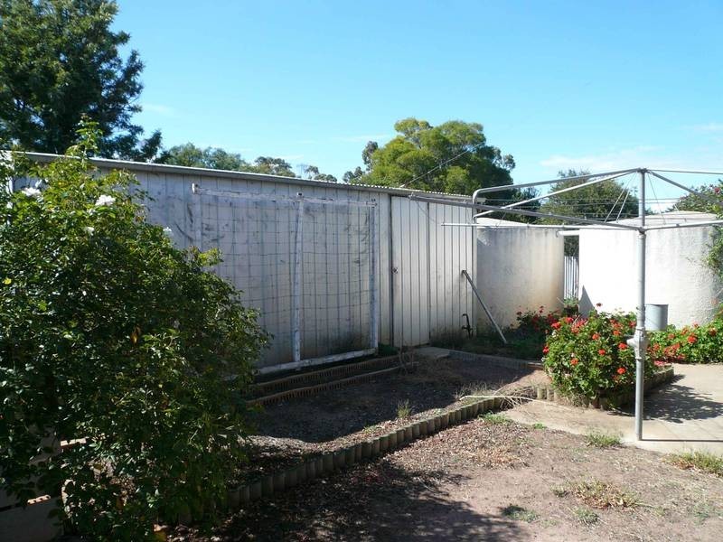 15 MILL ST, Minyip VIC 3392