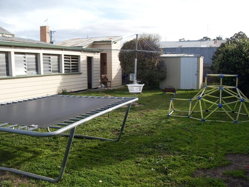 Warracknabeal VIC 3393