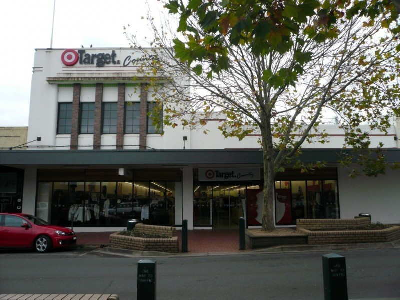 119 – 123 Gray Street, Hamilton VIC 3300