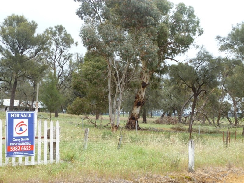 56 D Manns Road, Nhill VIC 3418