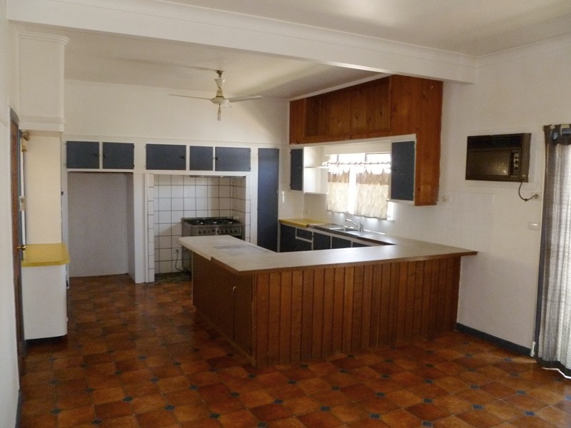 21 Anderson Street, Warracknabeal VIC 3393