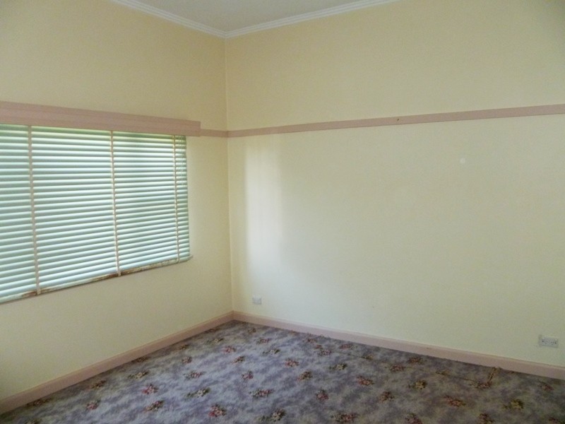 10 Livingstone Street, Warracknabeal VIC 3393