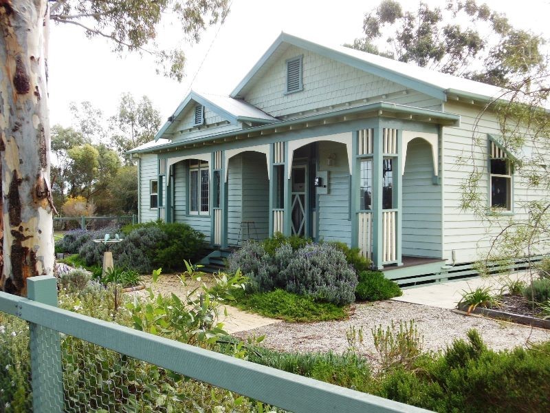 702 Lanes Avenue, Quantong VIC 3401