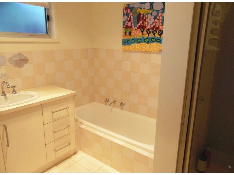 702 Lanes Avenue, Quantong VIC 3401