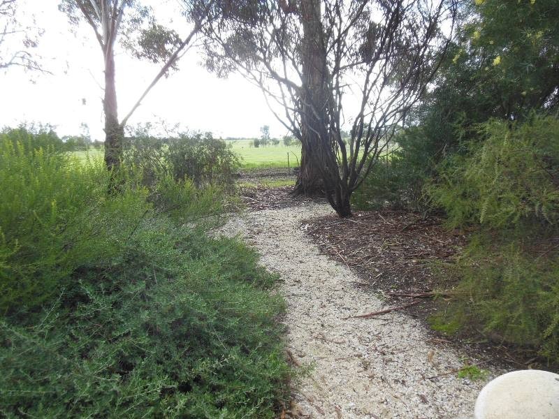 702 Lanes Avenue, Quantong VIC 3401