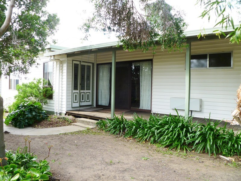 15 Miller Street, Pimpinio VIC 3401