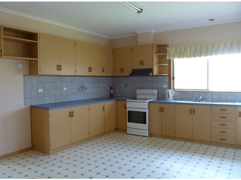 15 Miller Street, Pimpinio VIC 3401