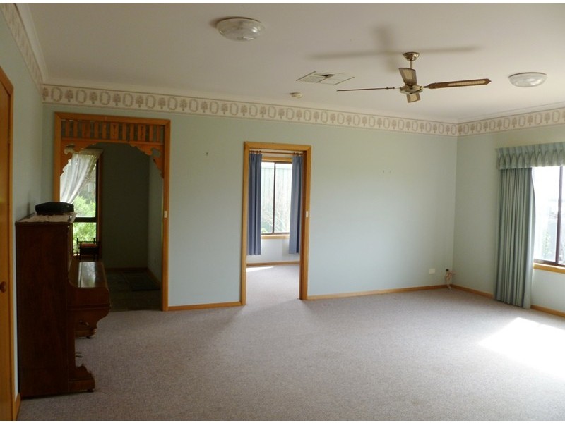 15 Miller Street, Pimpinio VIC 3401