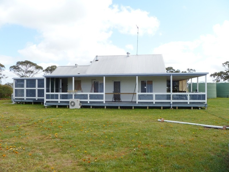80 Liddle Lane, Dimboola VIC 3414