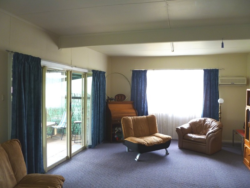 38 Gardiner Street, Warracknabeal VIC 3393