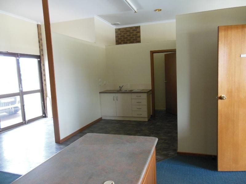 2-3/31-33 O’Callaghans Parade, Horsham VIC 3400