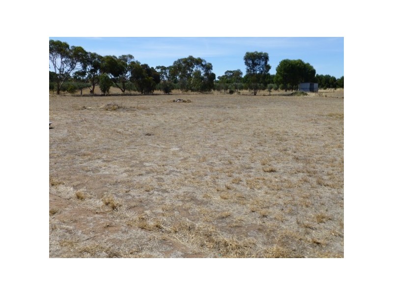 27 Cemetery Road, Dimboola VIC 3414