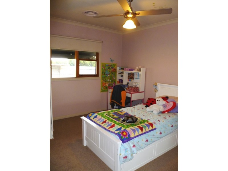 9 Northern Grampians Road, Drung VIC 3401