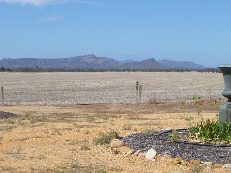 9 Northern Grampians Road, Drung VIC 3401