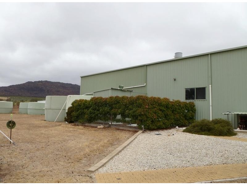 1439 Winfields Road, Laharum VIC 3401