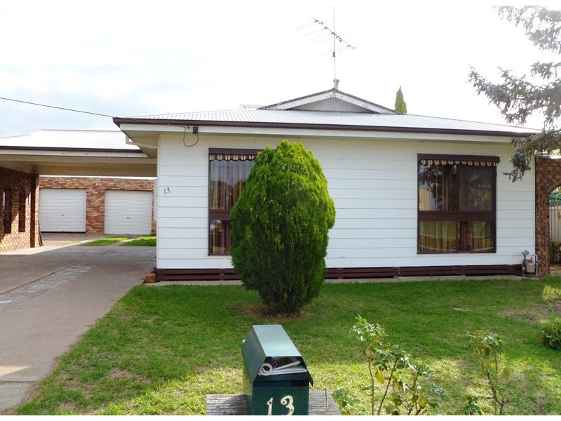 13 Queen Street, Horsham VIC 3400
