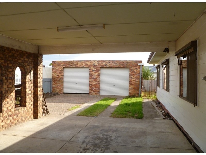 13 Queen Street, Horsham VIC 3400