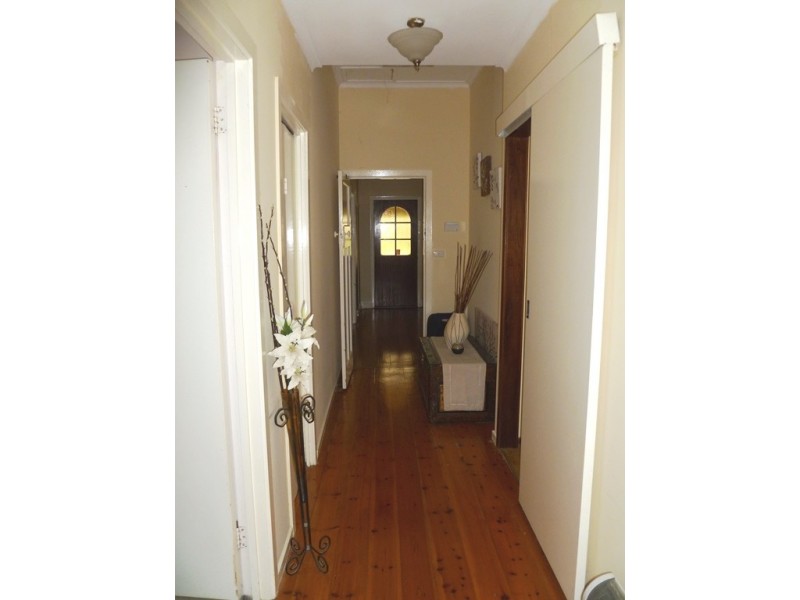 27 Edward Street, Horsham VIC 3400