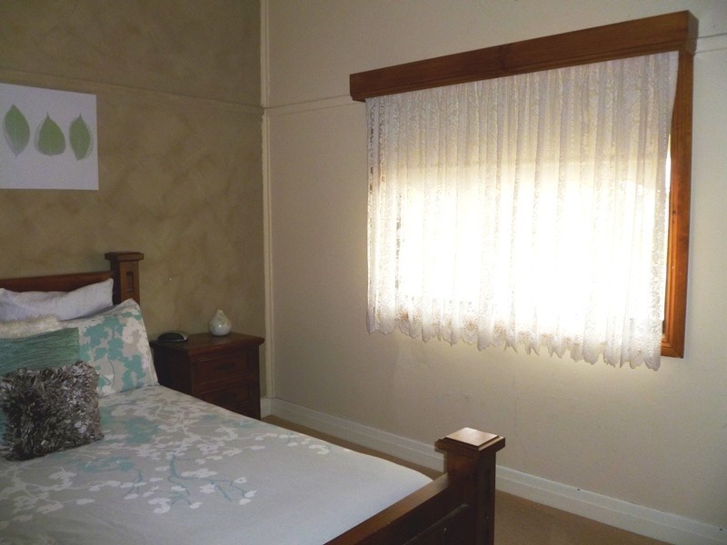 27 Edward Street, Horsham VIC 3400