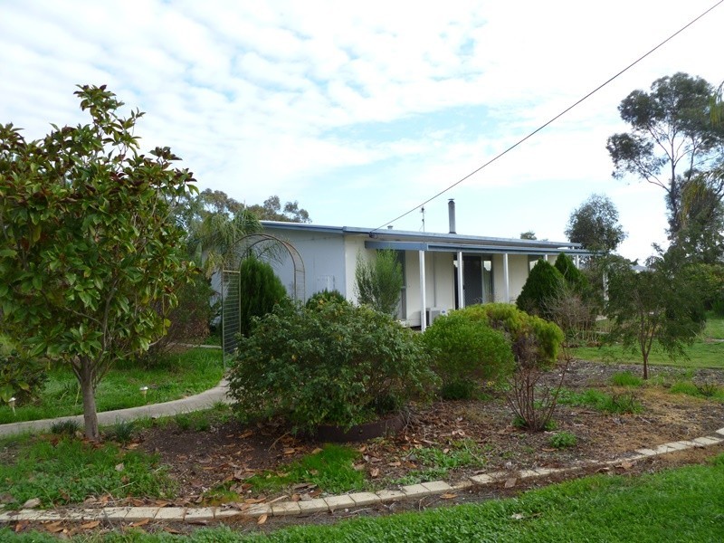 216 Old Hamilton Road, Horsham VIC 3400