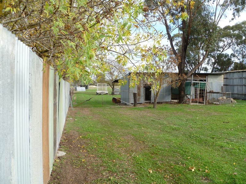 216 Old Hamilton Road, Horsham VIC 3400