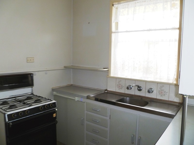 38 Hennessy Street, Horsham VIC 3400