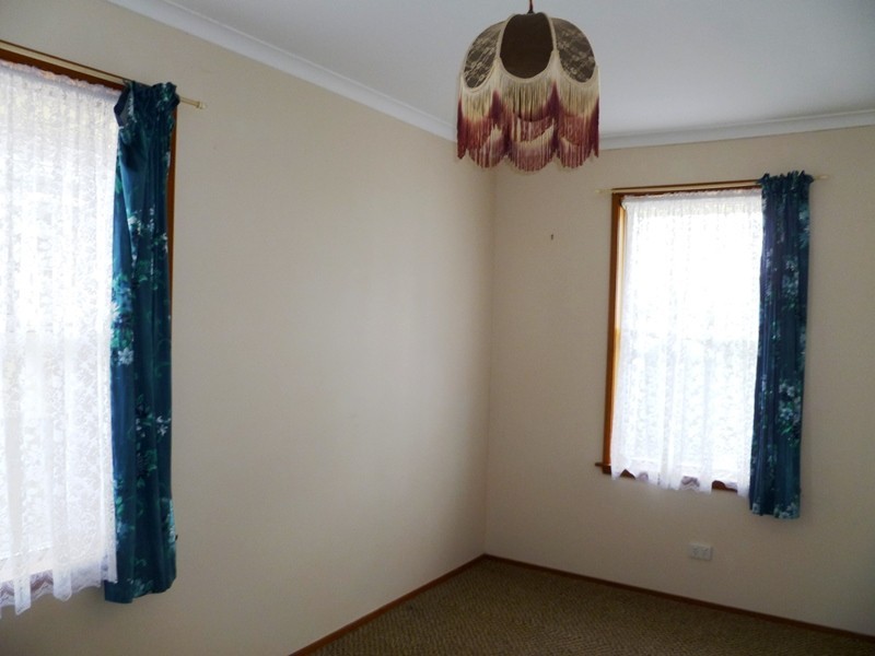 38 Hennessy Street, Horsham VIC 3400