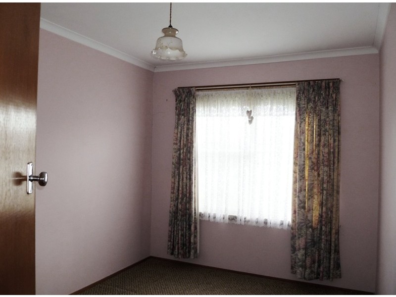 38 Hennessy Street, Horsham VIC 3400