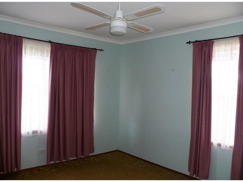 38 Hennessy Street, Horsham VIC 3400