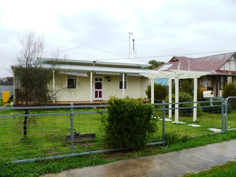 111A Jamouneau Street, Warracknabeal VIC 3393