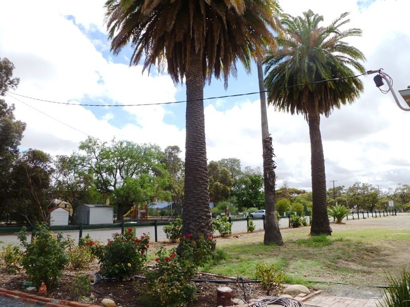 1 Henty Highway, Beulah VIC 3395