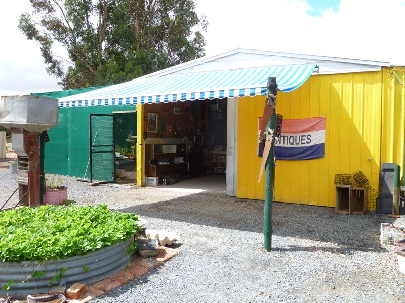 1 Henty Highway, Beulah VIC 3395