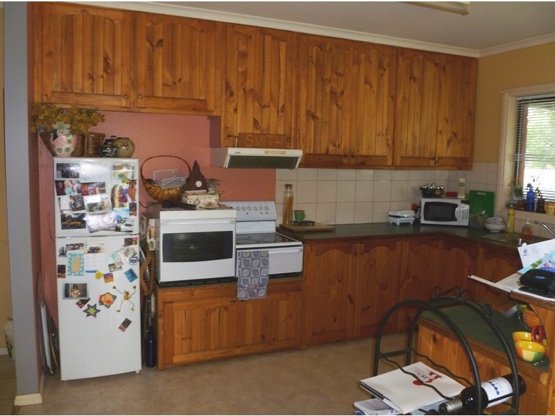 609 Lanes Avenue, Quantong, Quantong VIC 3401