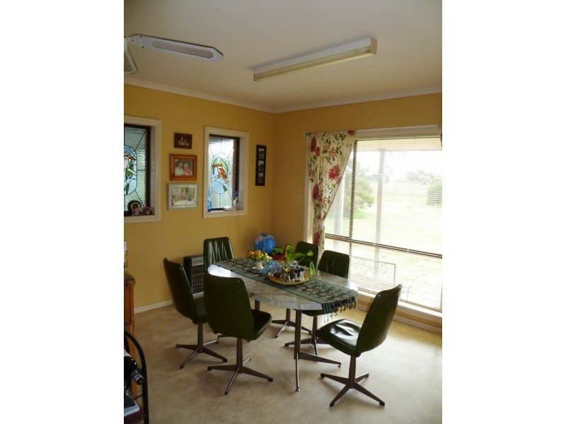 609 Lanes Avenue, Quantong, Quantong VIC 3401