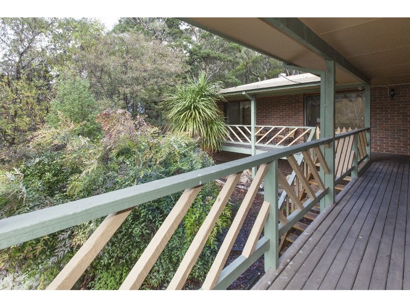 8 High Road, Halls Gap VIC 3381