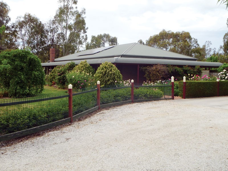 241 Tuckers Road, Vectis VIC 3401