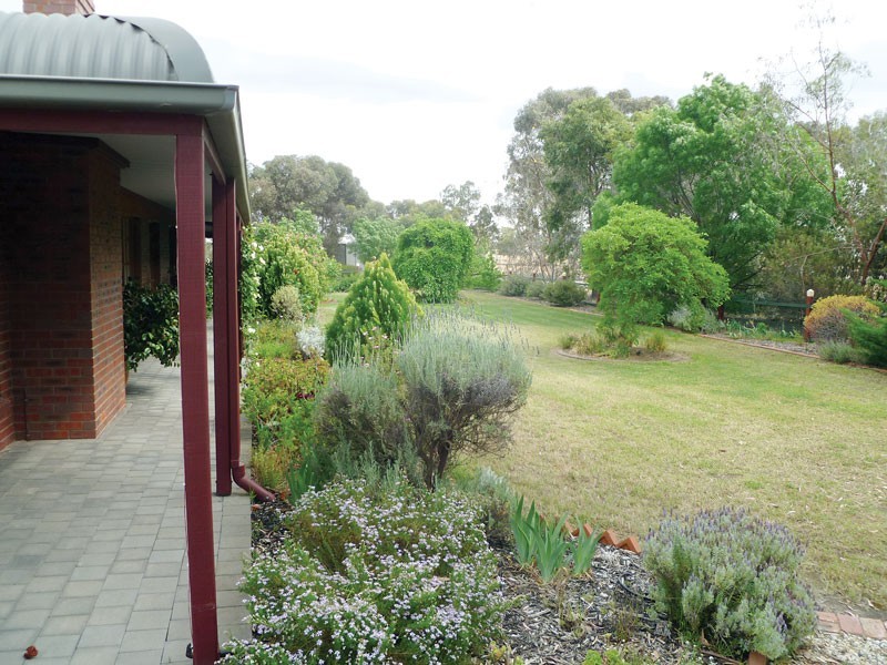 241 Tuckers Road, Vectis VIC 3401